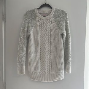 Maternity fuzzy warm shirt, size small (but it’s a big small)